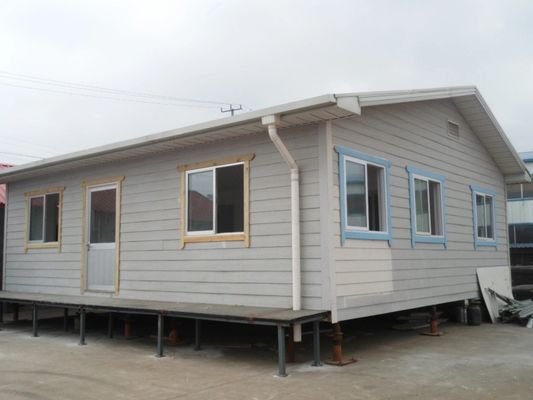 ODM Casas pré-fabricadas de aço Painel de sanduíche Edifícios pré-fabricados de metal