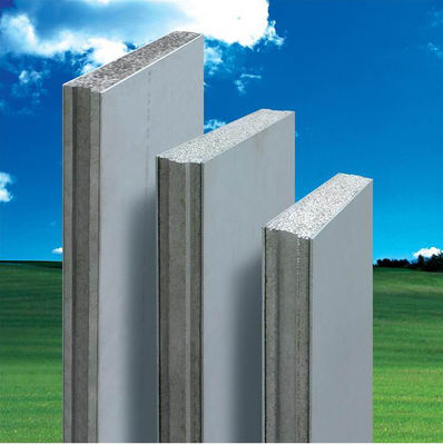Material estrutural de aço antidobragem