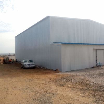Construções pré-fabricadas de estruturas de aço