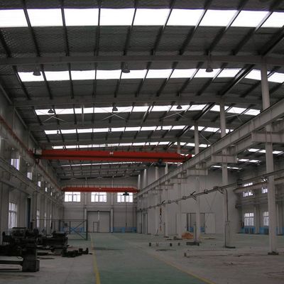 Edifícios de escritórios de estrutura de aço OEM C Construção de estrutura de aço de purlin
