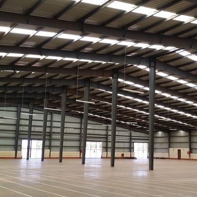 Construção de armazém de metal pré-fabricado resistente à corrosão Galvanizado