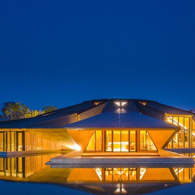 C Secção de aço Edifícios pré-fabricados de aço Sala de exposições ODM