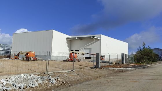 Construções industriais pré-fabricadas de aço