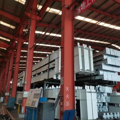 Construção de edifícios pré-fabricados de aço