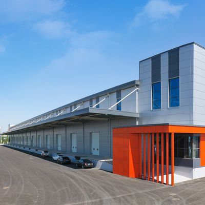 Armazém de estrutura de aço SGS Edifício de armazém pré-fabricado personalizado