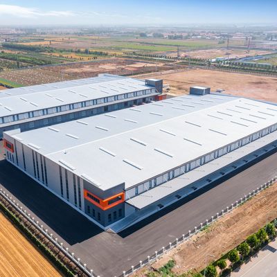 Armazém de estrutura de aço SGS Edifício de armazém pré-fabricado personalizado