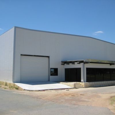 Edifício de oficina de estruturas de aço revestidas de PVDF/PTFE/PVC com capacidade de elevação por guindaste
