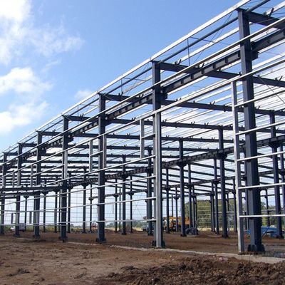 Oficina de aço com vela revestida de PVDF/PVC 150 km/h Carga e instalação de vento