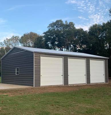 Steel Framed Warehouse Prefab Warehouse Building with Bolt Connection and Z/C Purlin