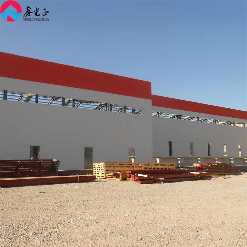 Estrutura moderna de aço de comprimento longo e estável Grande oficina de construção industrial com isolamento