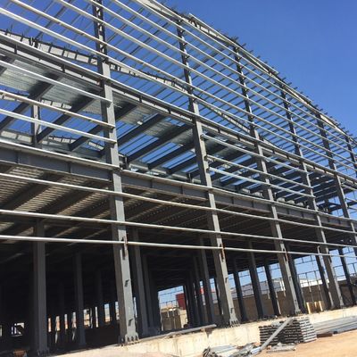 Armazém de estruturas de aço personalizáveis para grandes fábricas com projeto livre